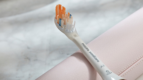 如何更换飞利浦 Sonicare 智臻多合一刷头